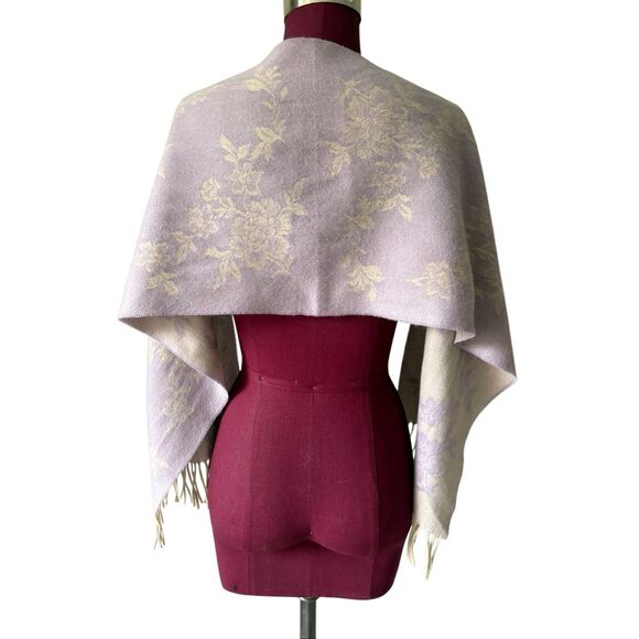 V Fraas 100% Cashmere Scarf Purple Cream Floral Fringe Made in Germany - Picture 4 of 4